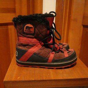 SOREL Glacy Explorer boots